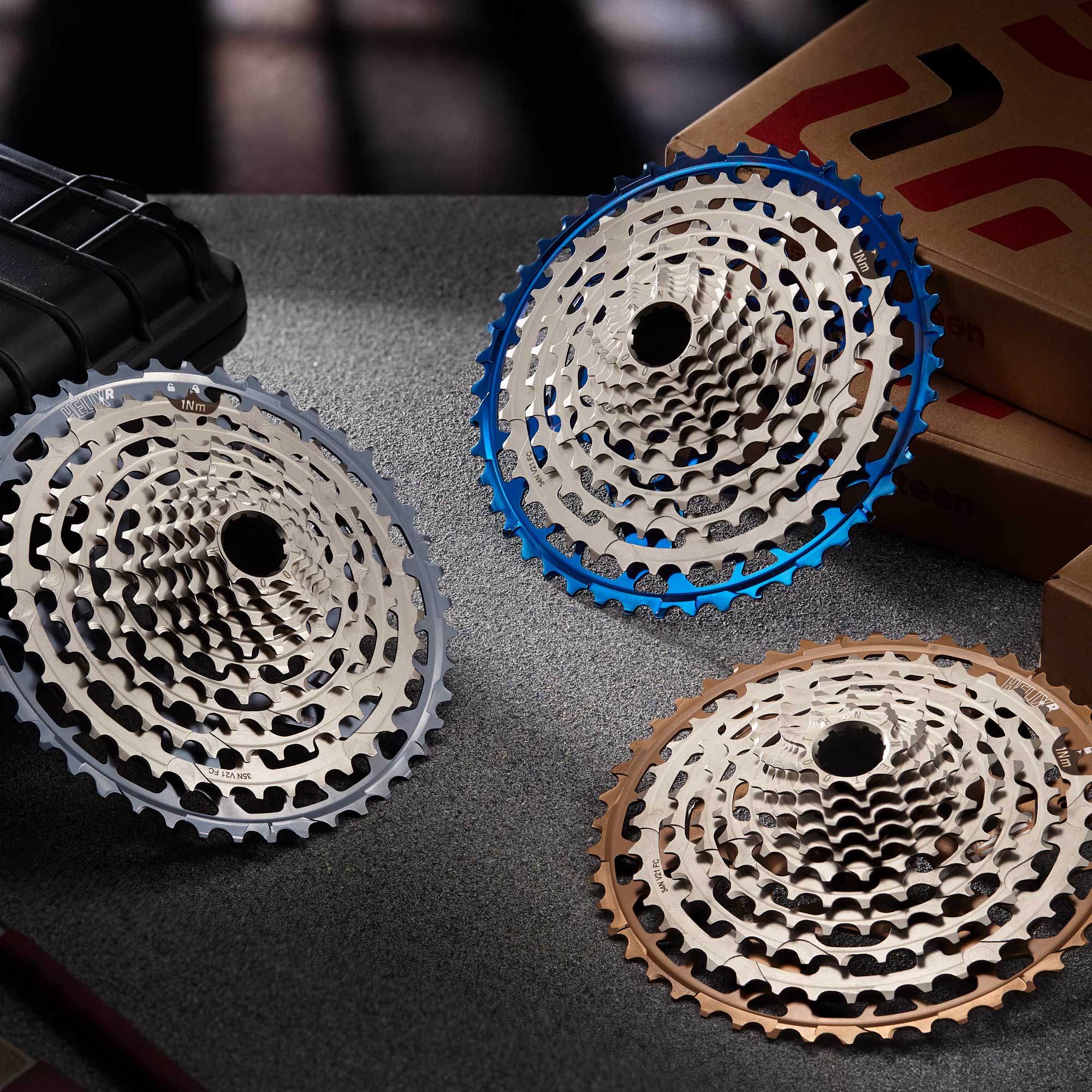 Helix Race 11-Speed 9-46T Cassette - Bronze